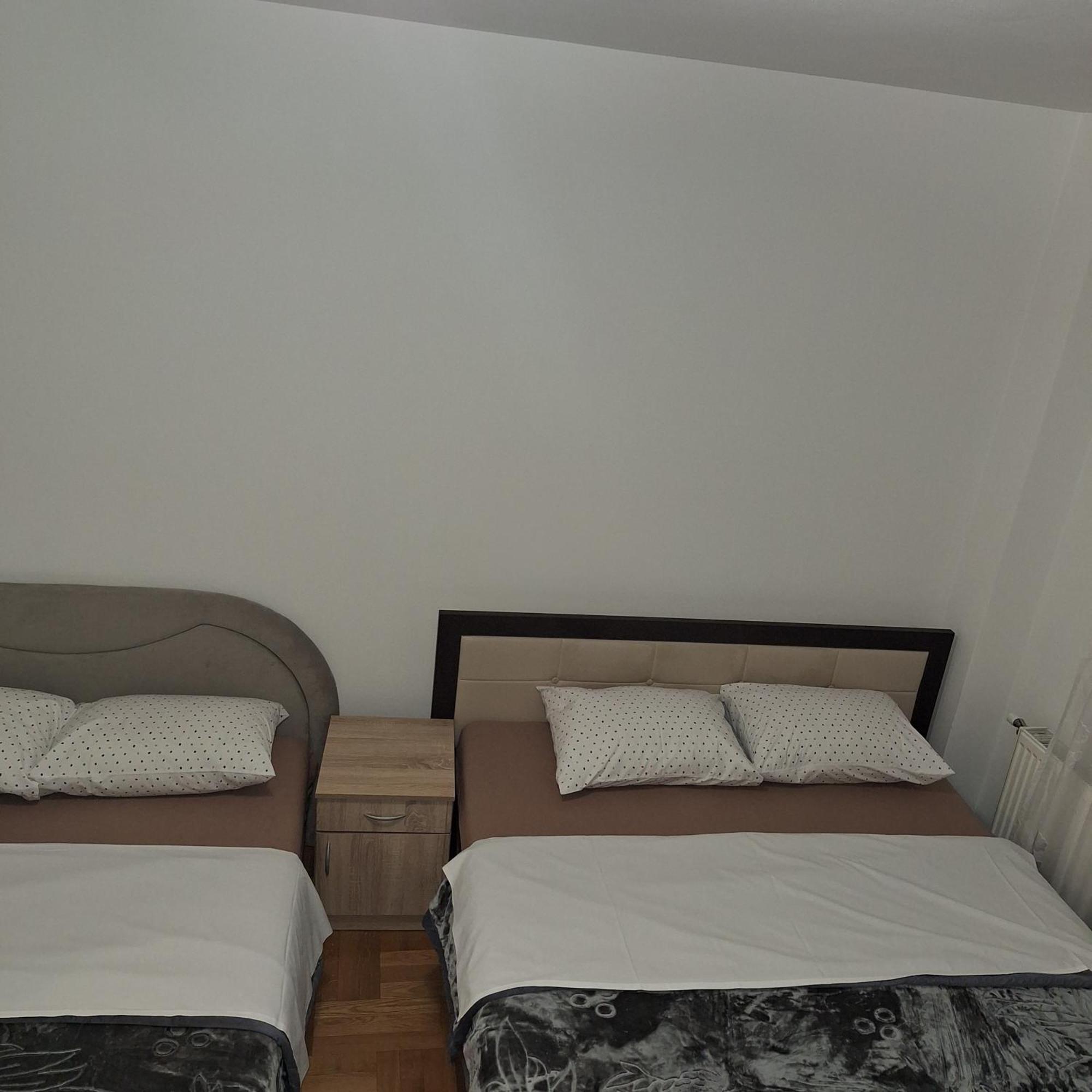 Luks Apartment Μπάνια Λούκα Εξωτερικό φωτογραφία