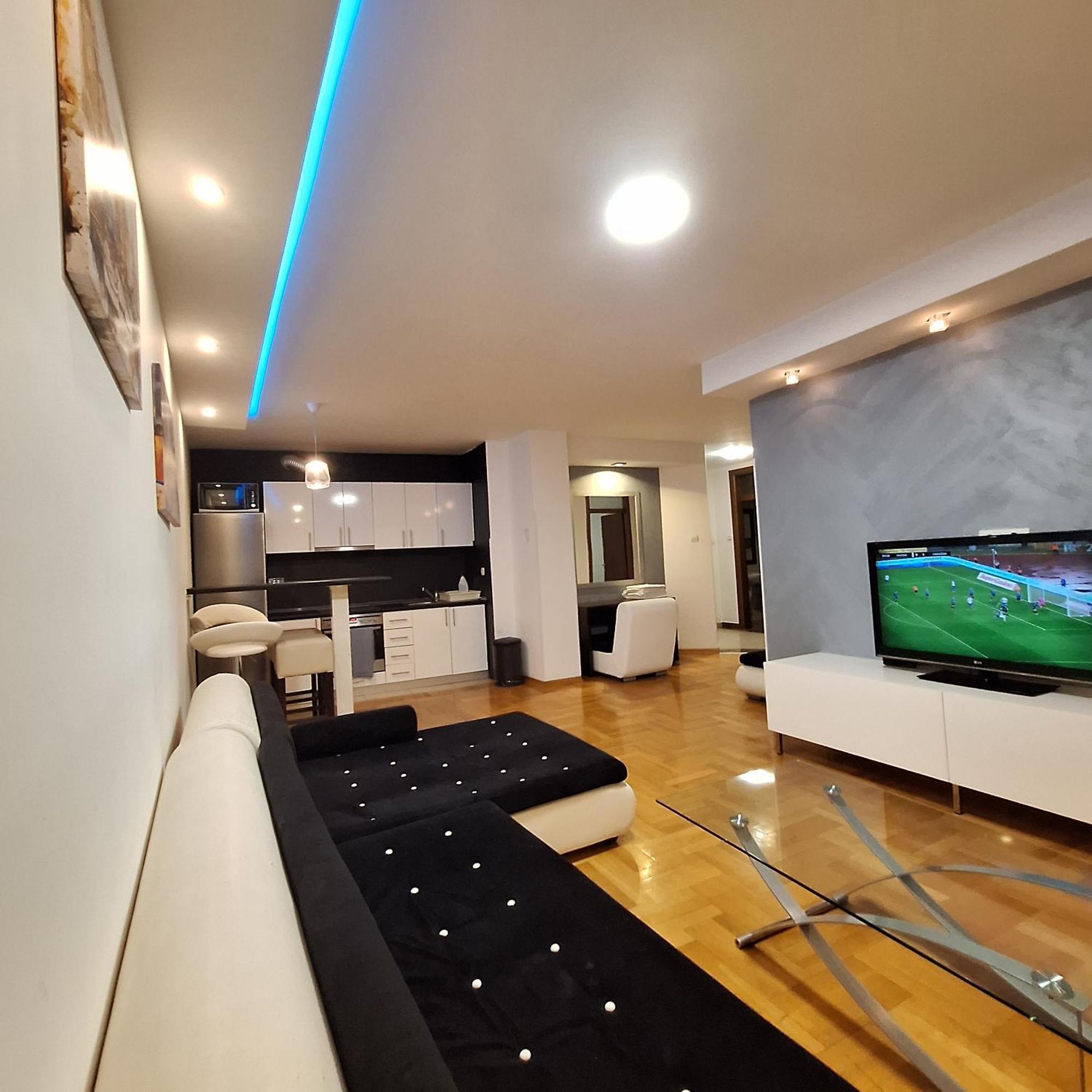 Luks Apartment Μπάνια Λούκα Εξωτερικό φωτογραφία