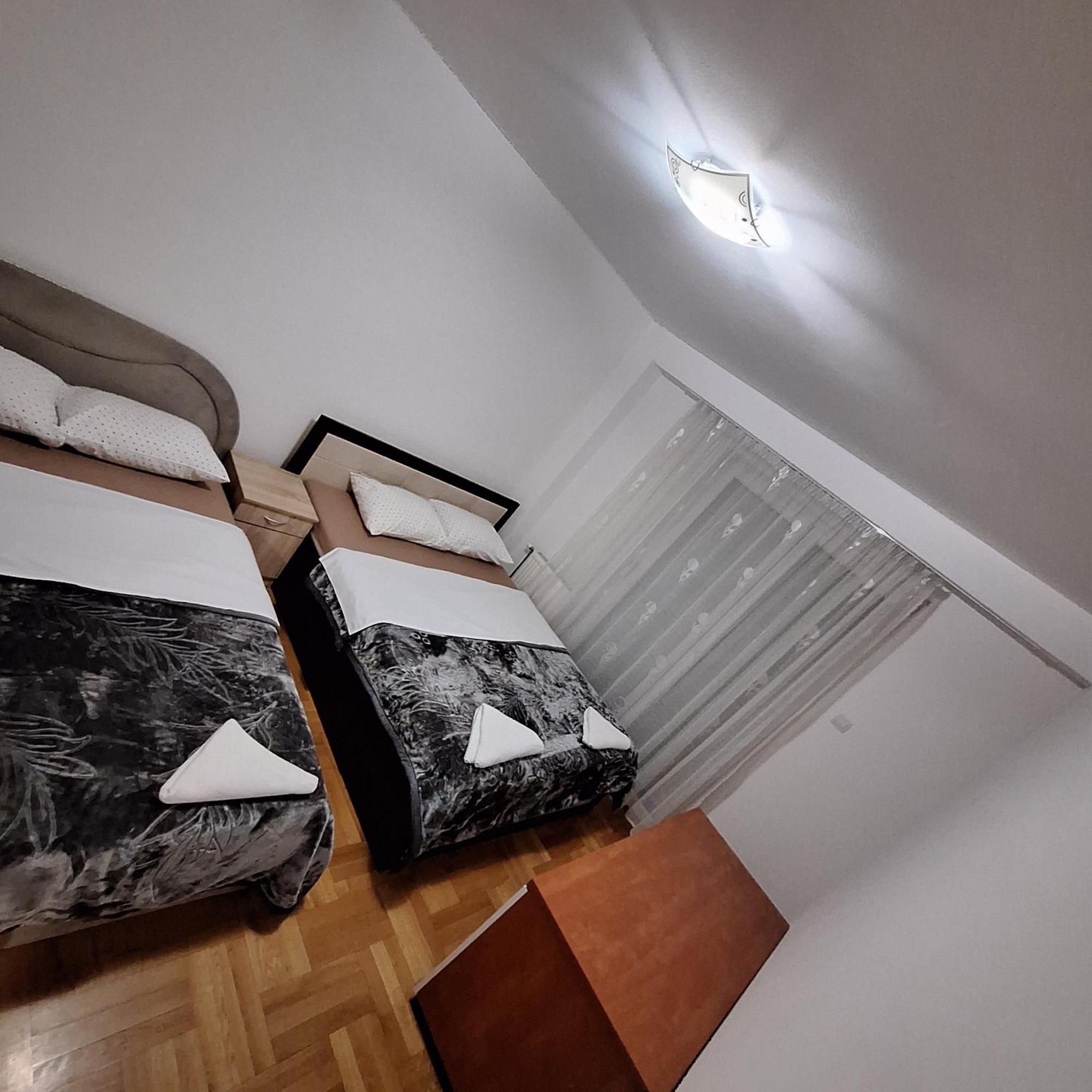 Luks Apartment Μπάνια Λούκα Εξωτερικό φωτογραφία