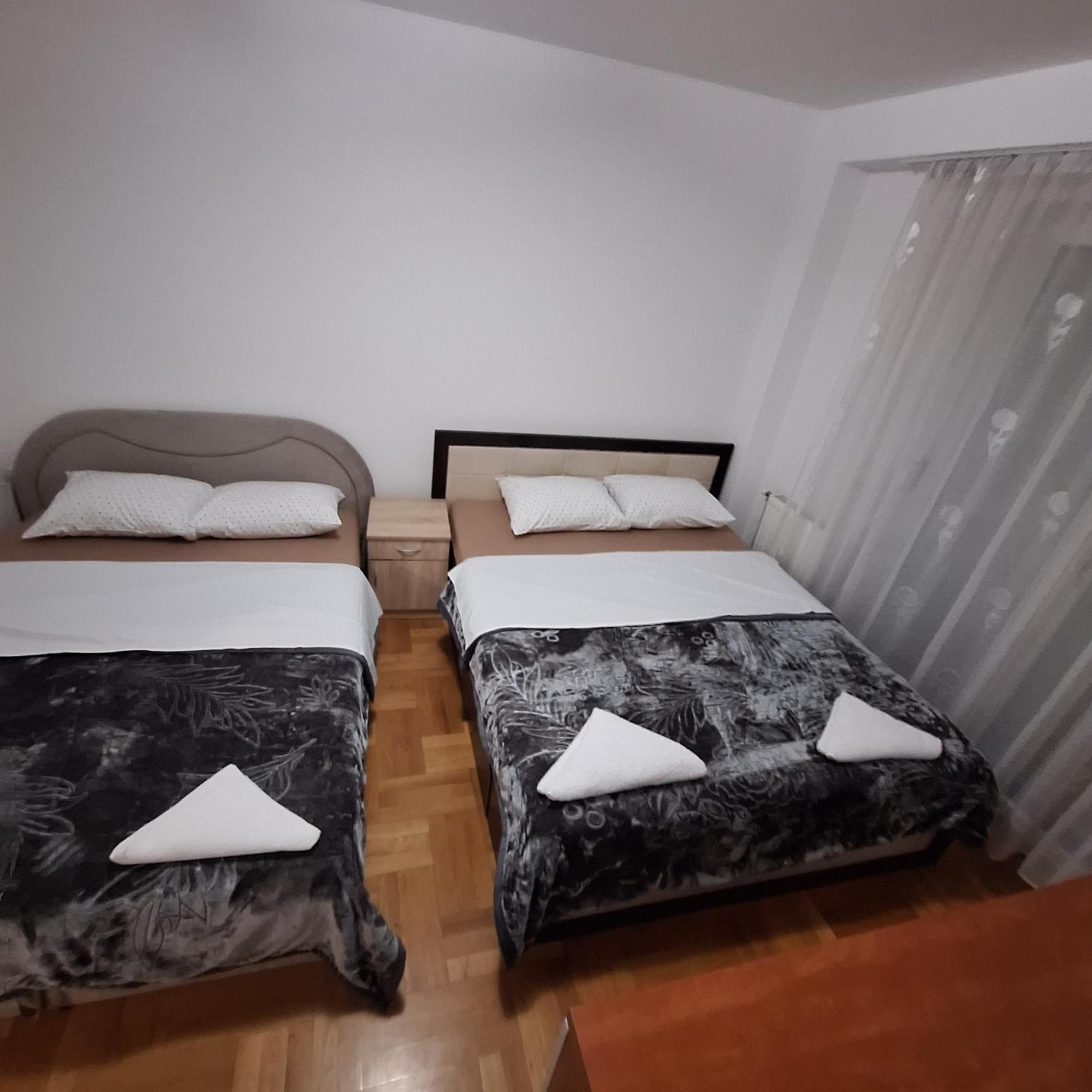 Luks Apartment Μπάνια Λούκα Εξωτερικό φωτογραφία